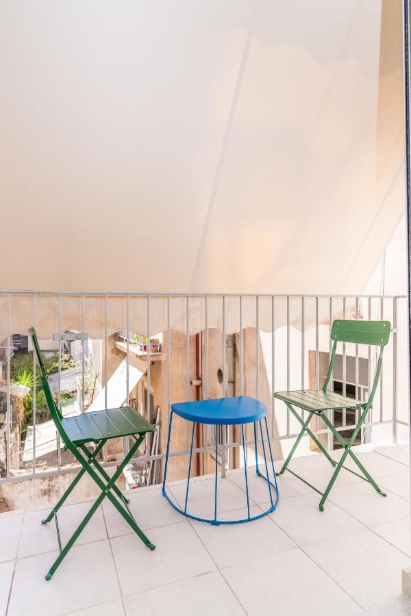 Modern Apartment, Short Walk To Acropolis Sites Athens Luaran gambar